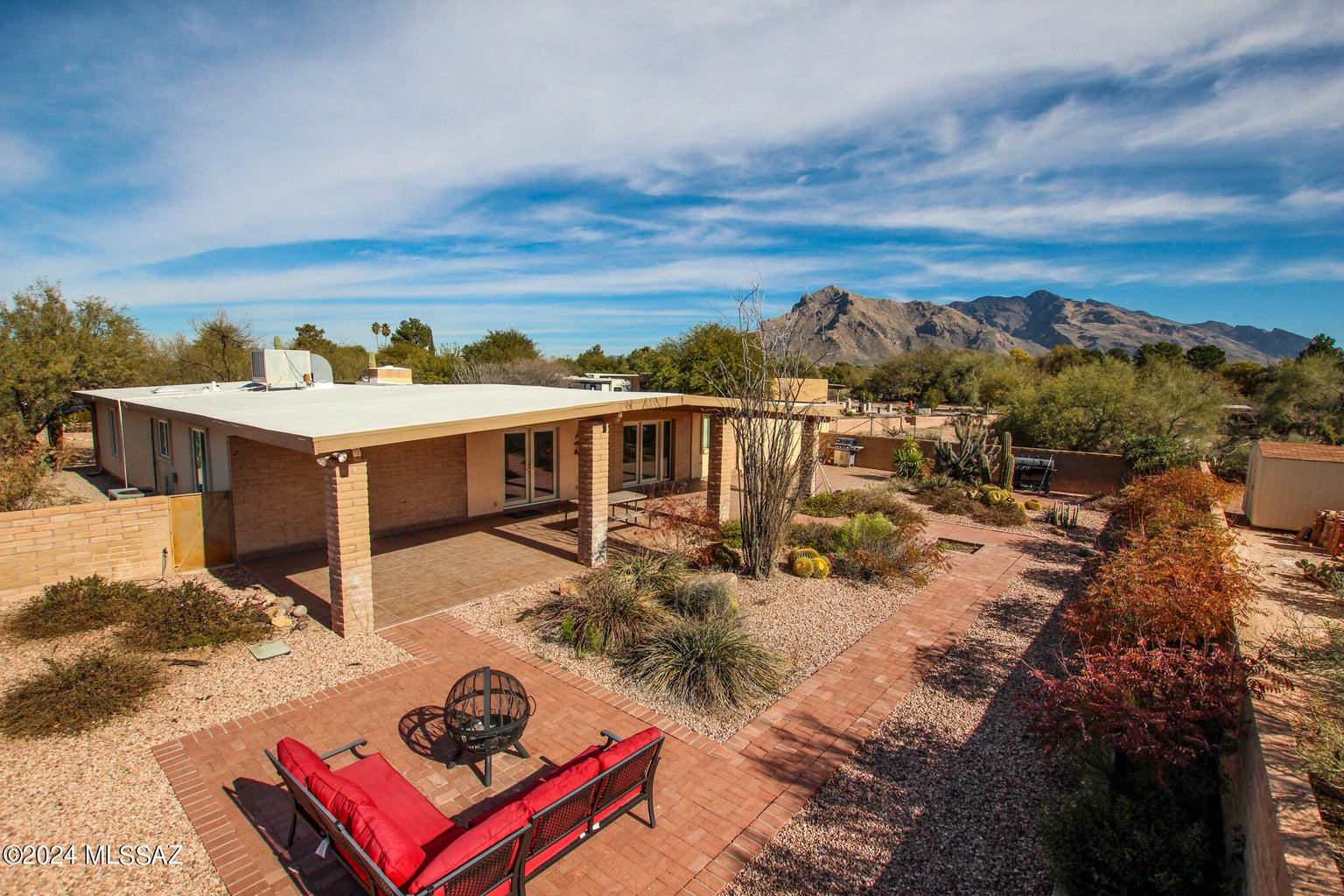 1235 W Calzada Court - outside back