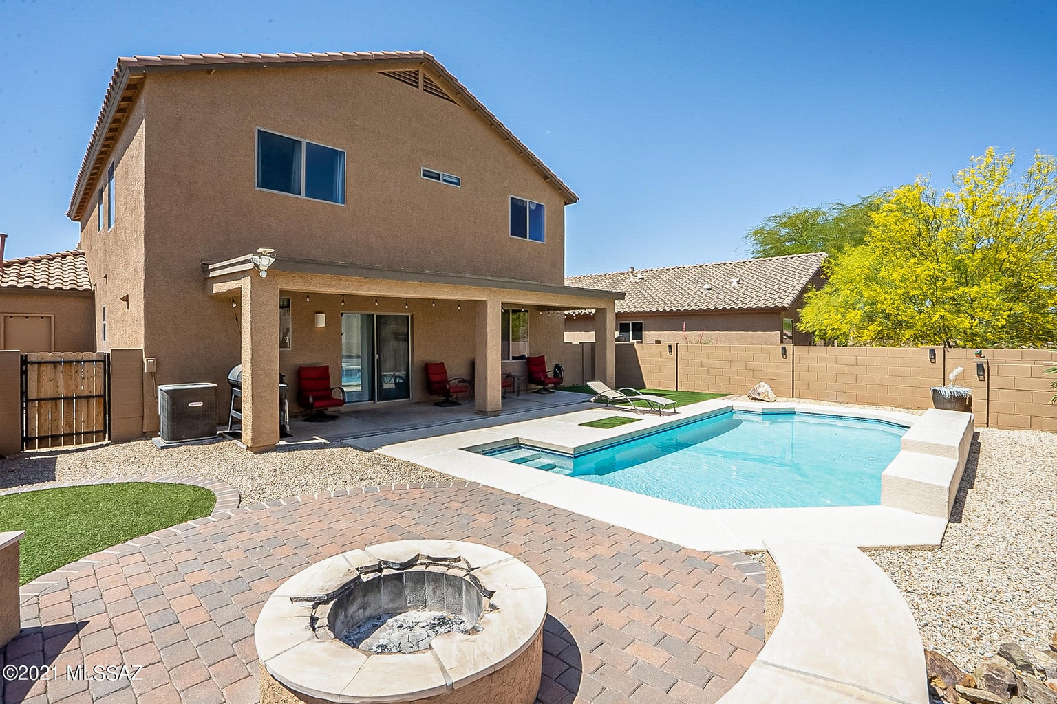 6526 W Wolf Valley Way - backyard